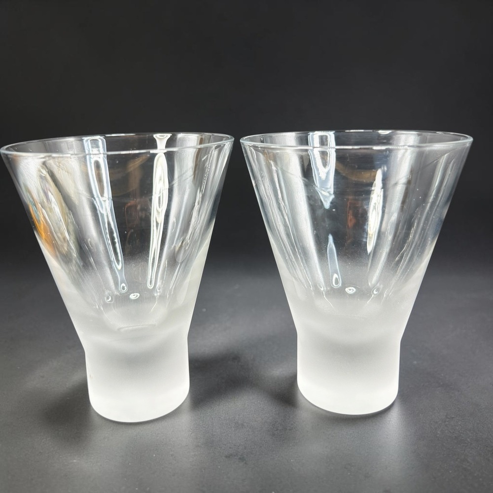 Kenneth Cole Reaction Frosted Base Glassware Set of 2 Clear V Shape Martini Cups